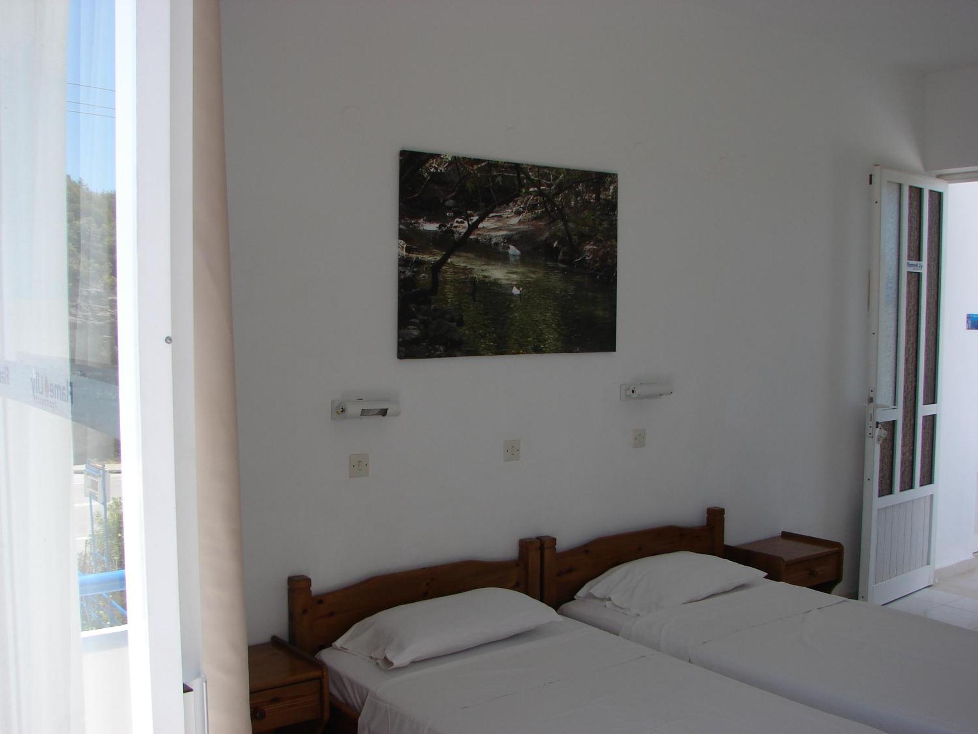 Aparthotel Flame Lily & *