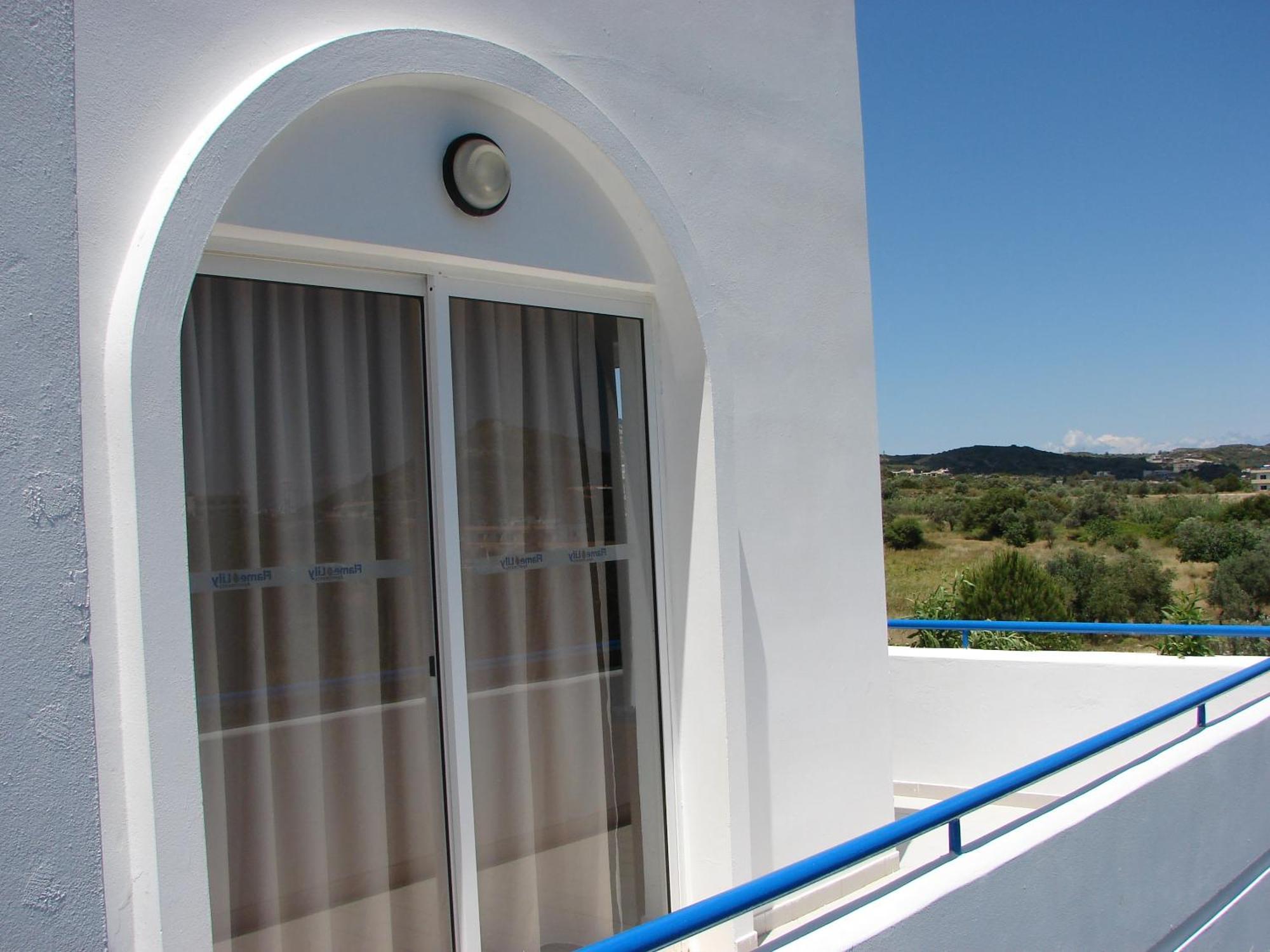 Aparthotel Flame Lily & Faliraki
